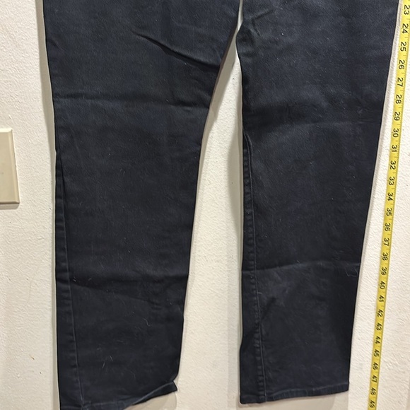 Akademiks Men's Black Relaxed Jeans - Picture 4 of 6